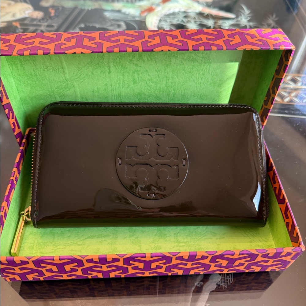 Tory Burch Brown Patent Leather Wallet with Gold Accents